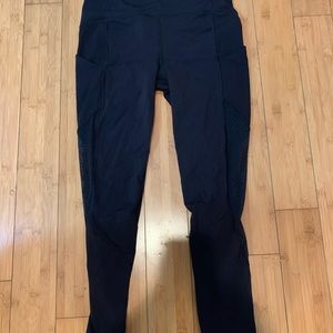 High waisted black work out leggings